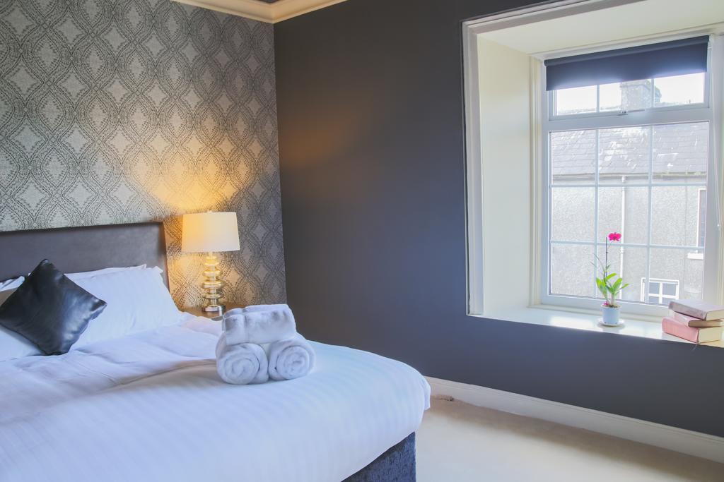 Armorica Hotel Oranmore Exterior photo